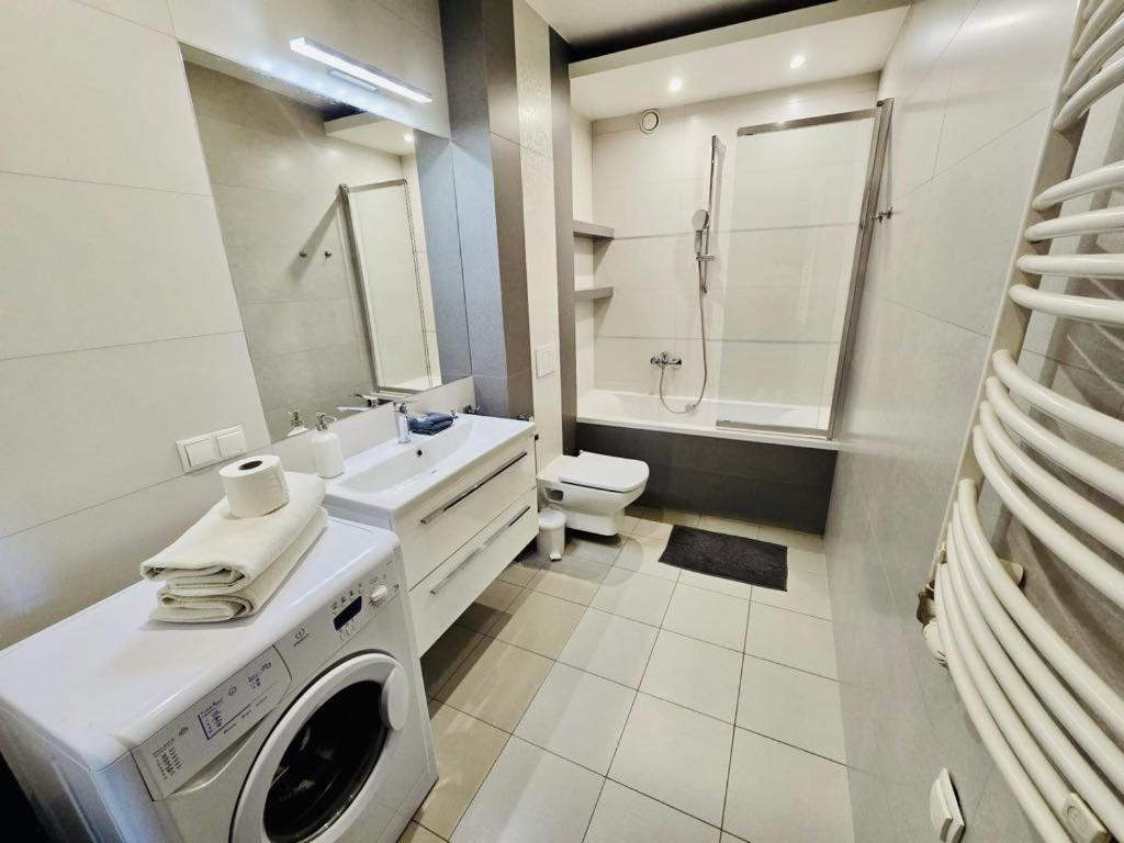 Apartament Z Widokiem Na Wawel W Centrum Miasta Cracovia Exterior foto