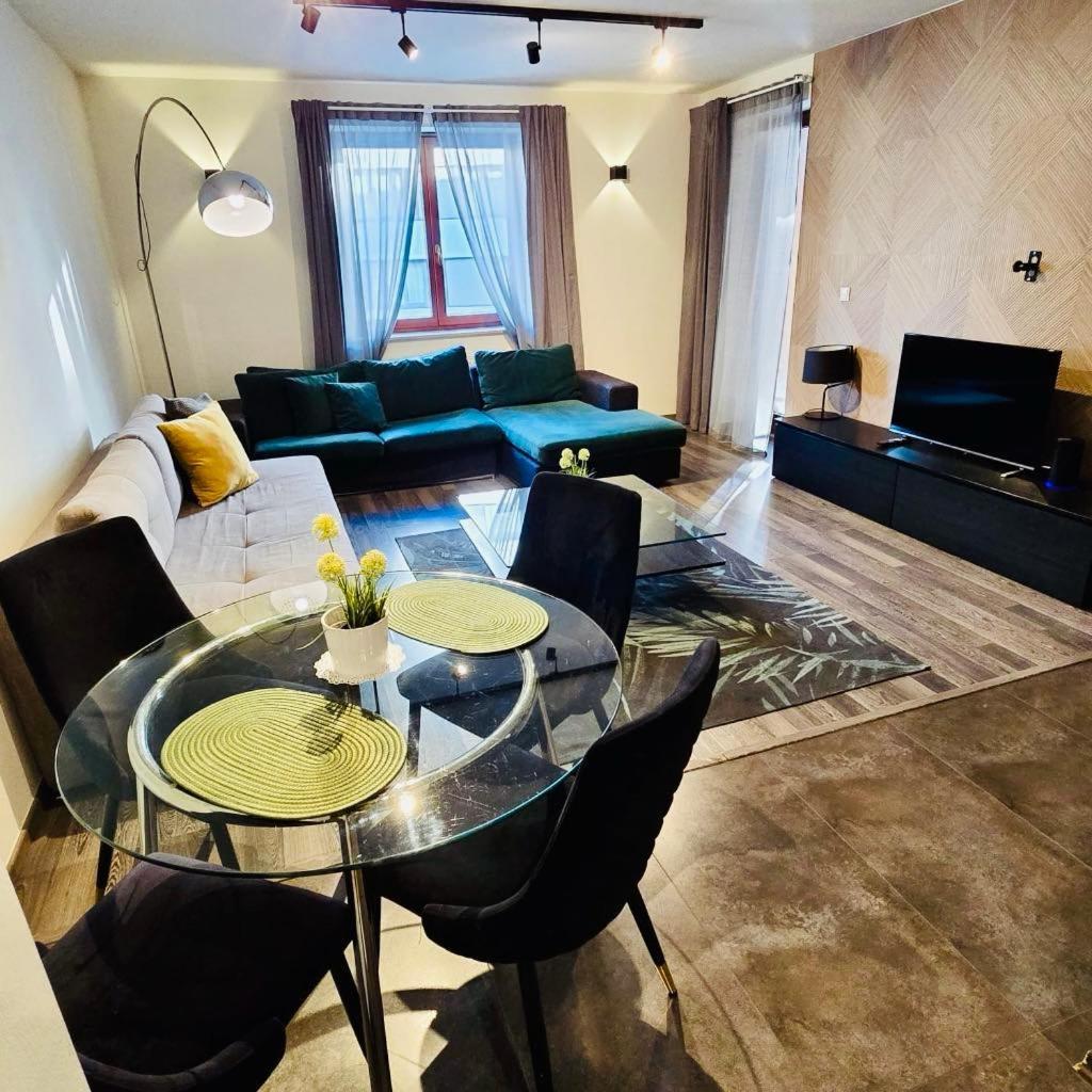 Apartament Z Widokiem Na Wawel W Centrum Miasta Cracovia Exterior foto
